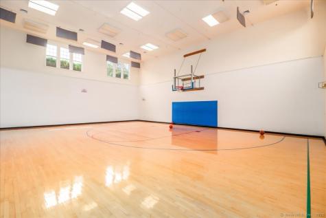 37 Faith Lane Danbury CT 06810