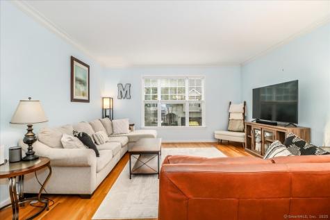 37 Faith Lane Danbury CT 06810