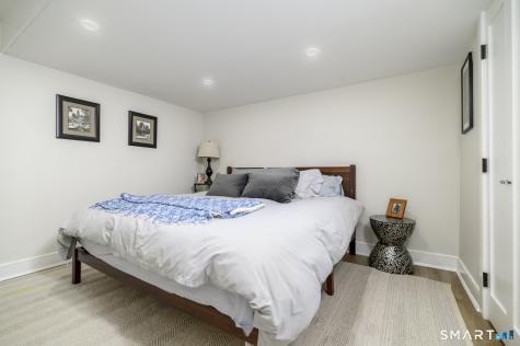 543 North Trail Stratford CT 06614