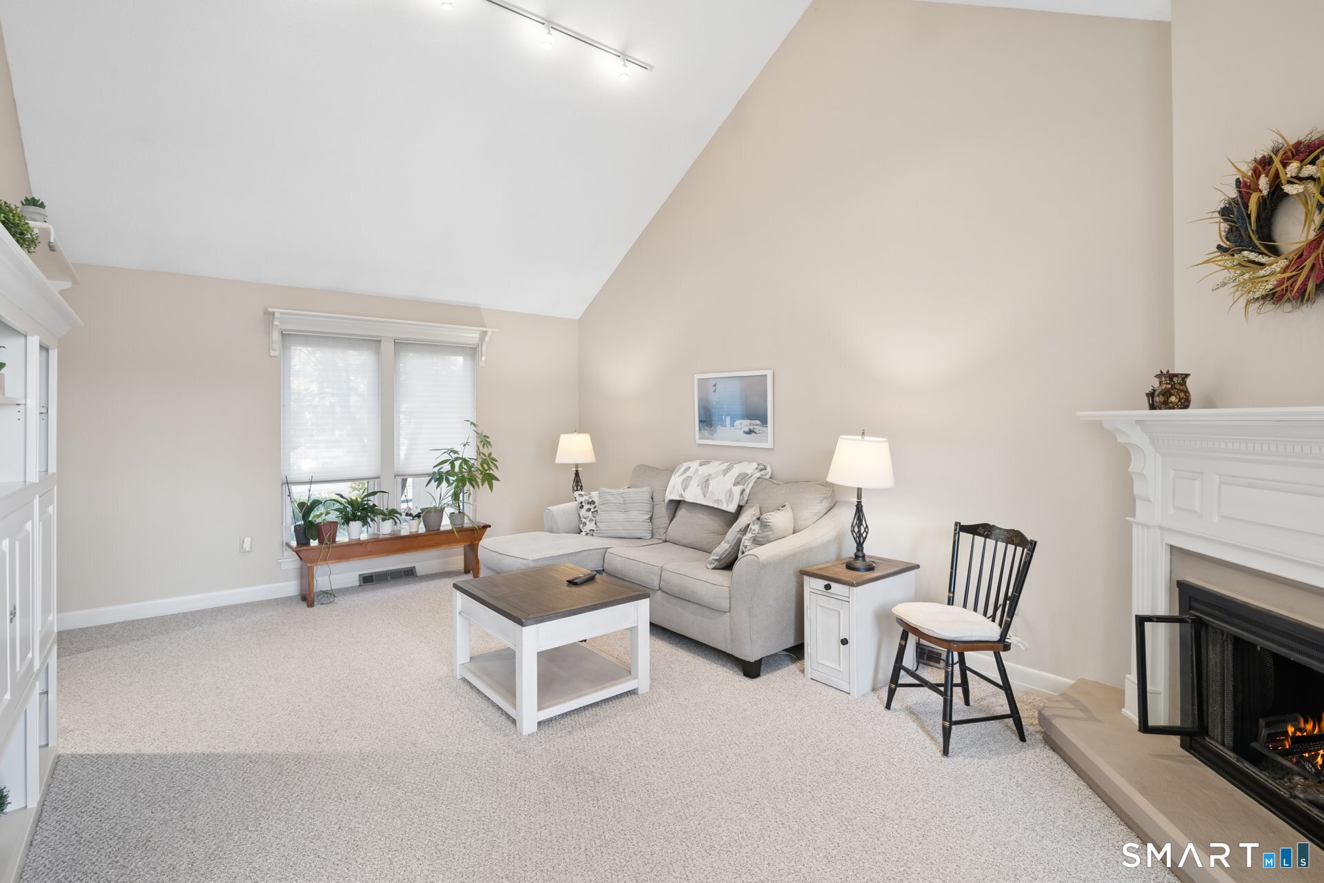 25 Applewood Lane Avon CT 06001