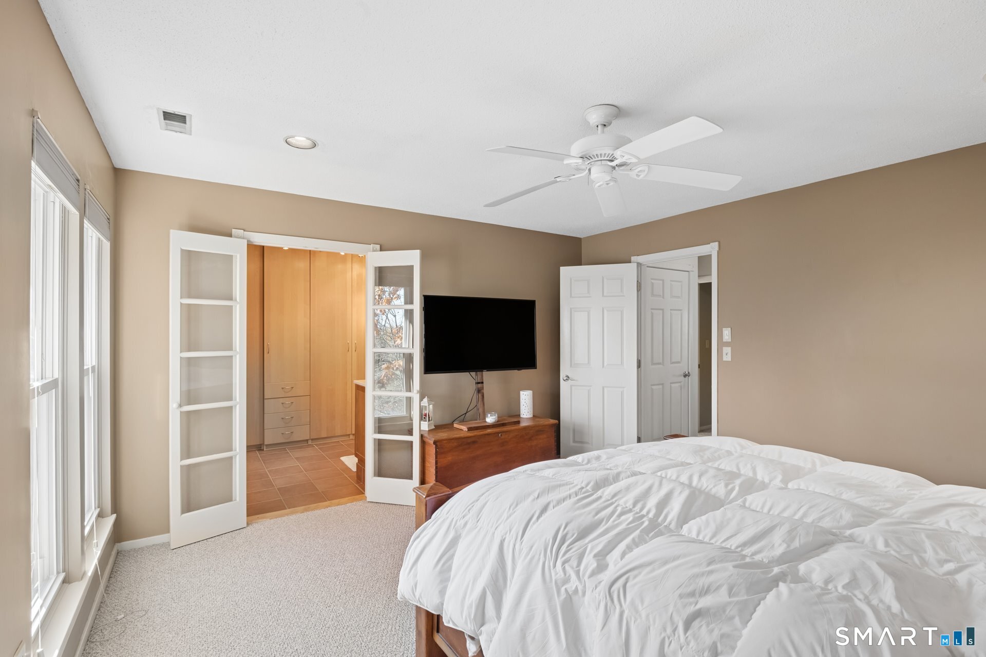 25 Applewood Lane Avon CT 06001