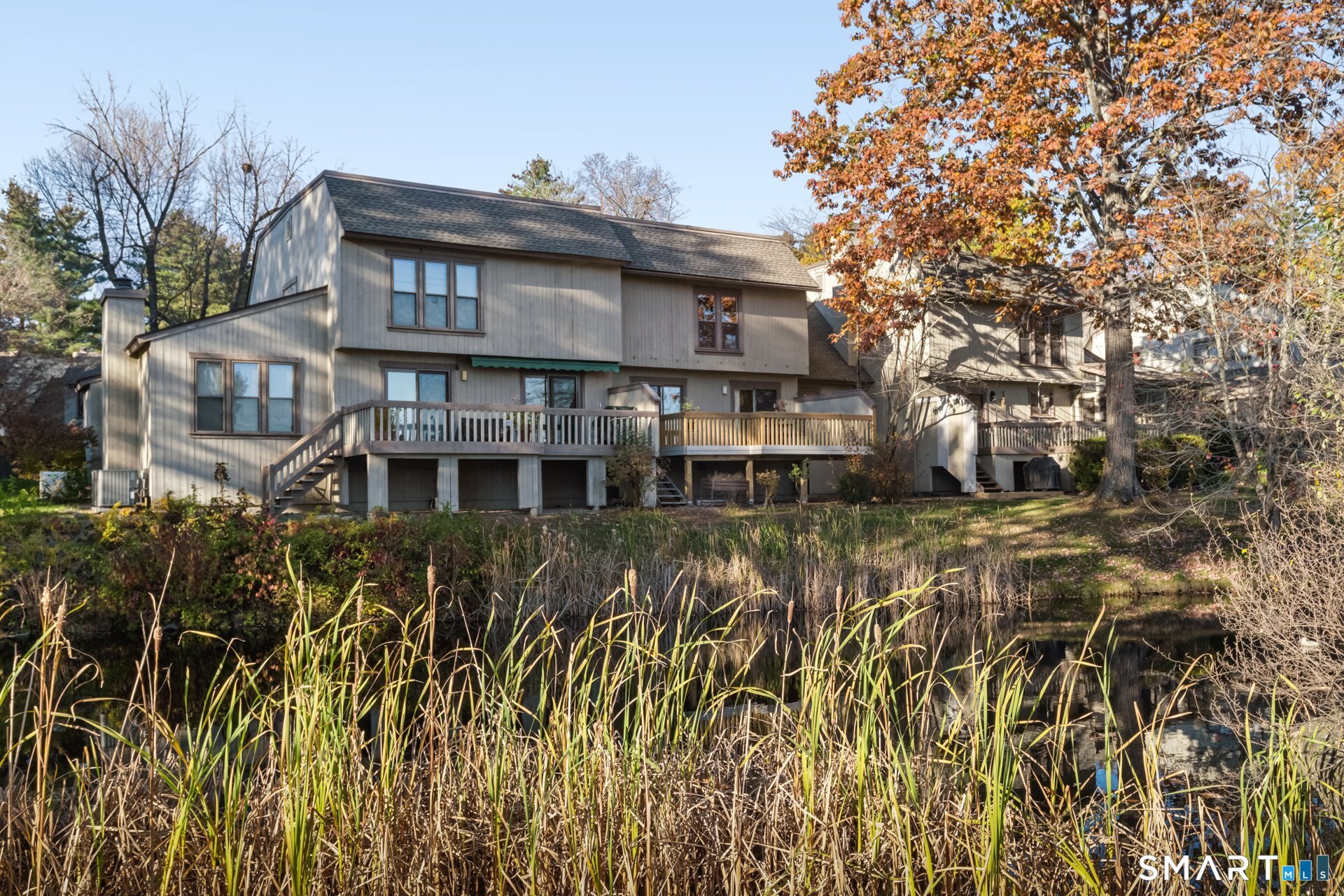 25 Applewood Lane Avon CT 06001