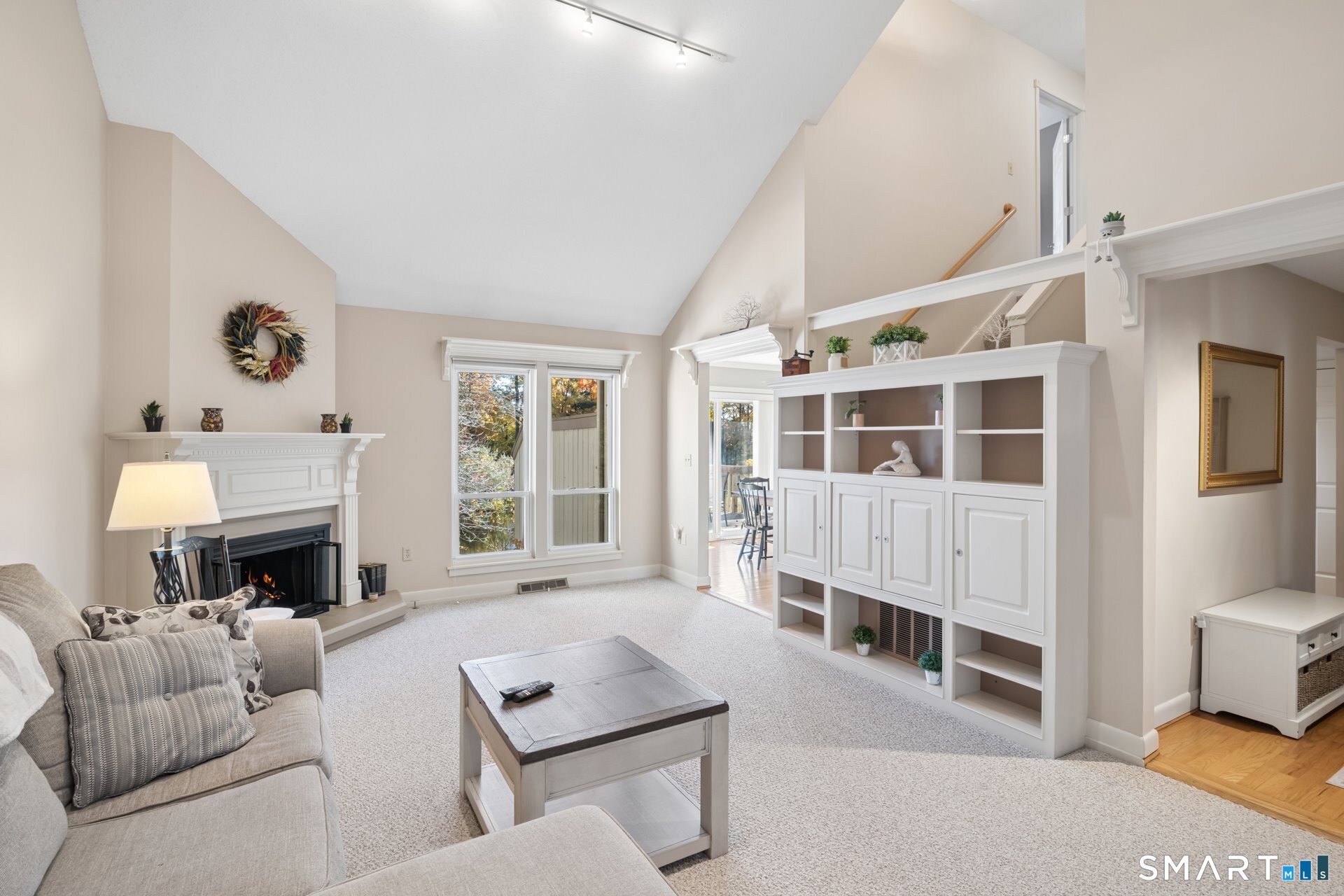 25 Applewood Lane Avon CT 06001