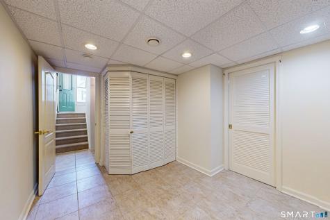 68 Virginia Avenue Danbury CT 06810