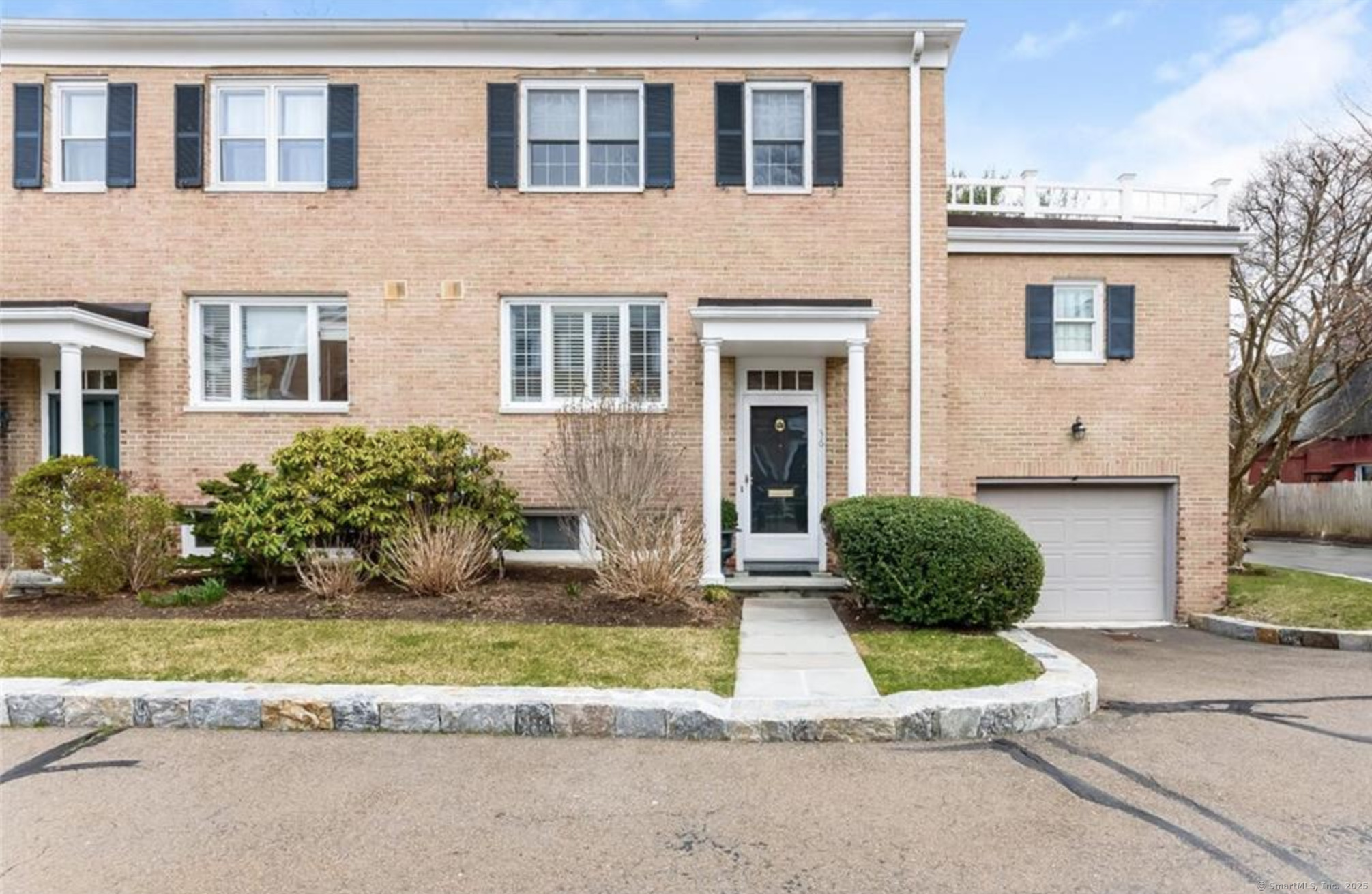 205 Main Street New Canaan CT 06840