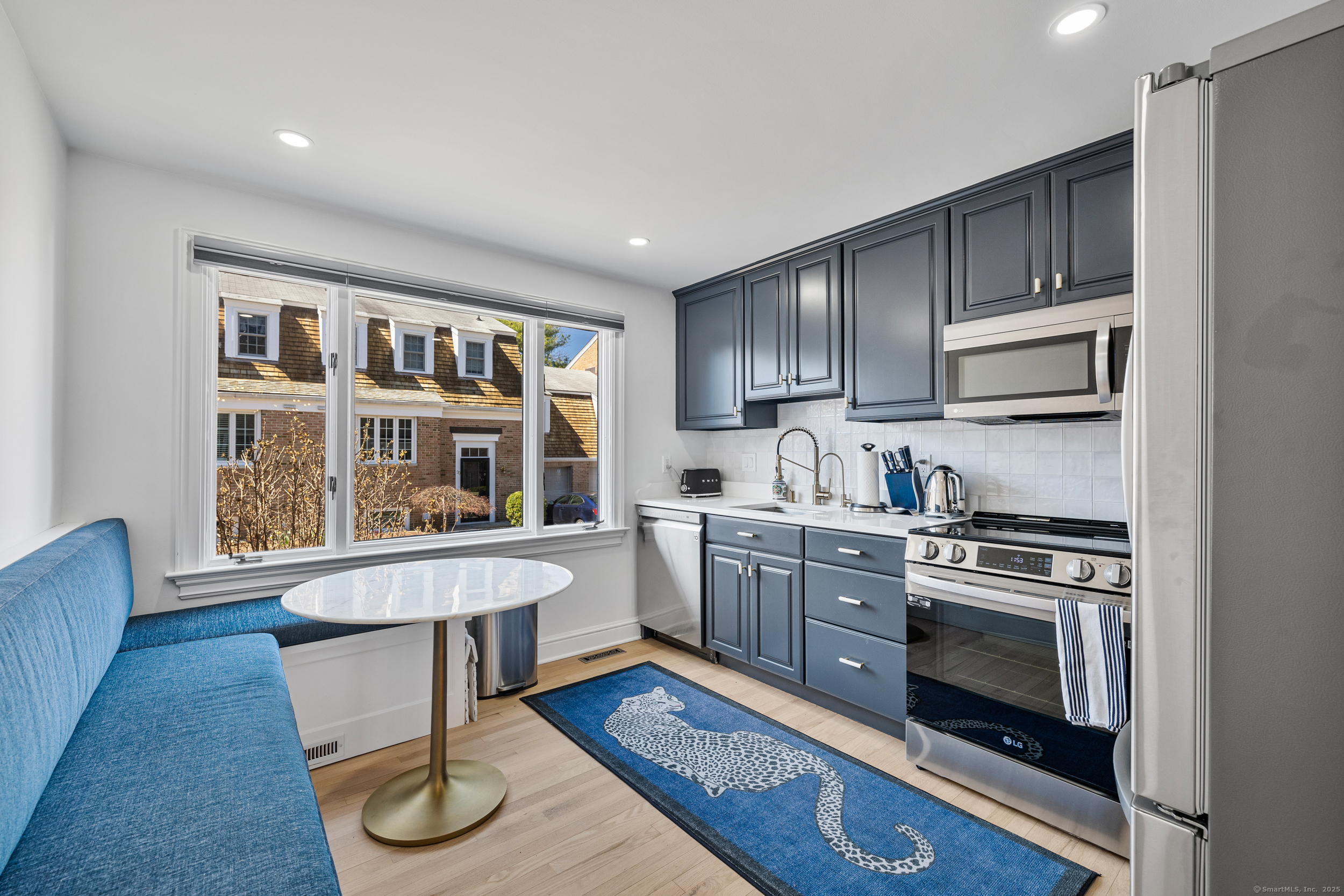 205 Main Street New Canaan CT 06840