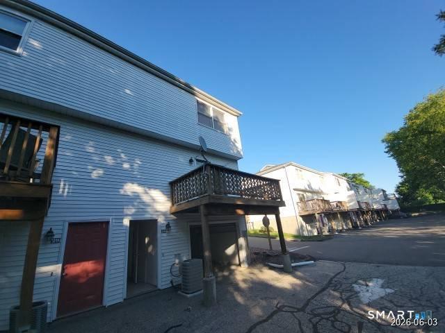 28 Commodore Commons Derby CT 06418