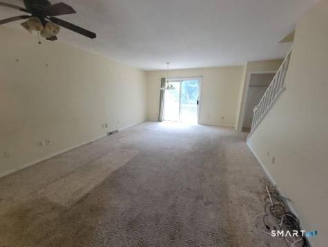 28 Commodore Commons Derby CT 06418