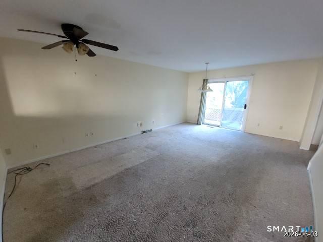 28 Commodore Commons Derby CT 06418