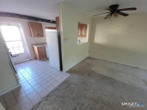 28 Commodore Commons Derby CT 06418