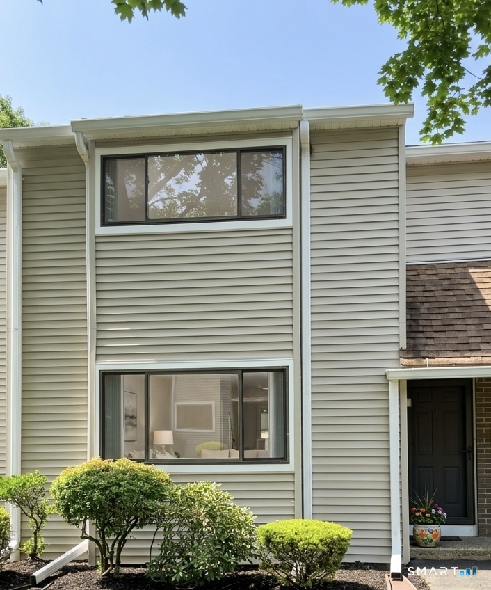 30 Orangwood West Drive Derby CT 06418