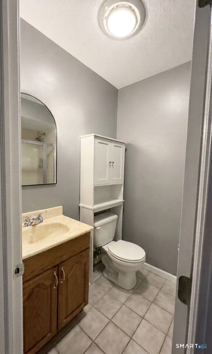 30 Orangwood West Drive Derby CT 06418