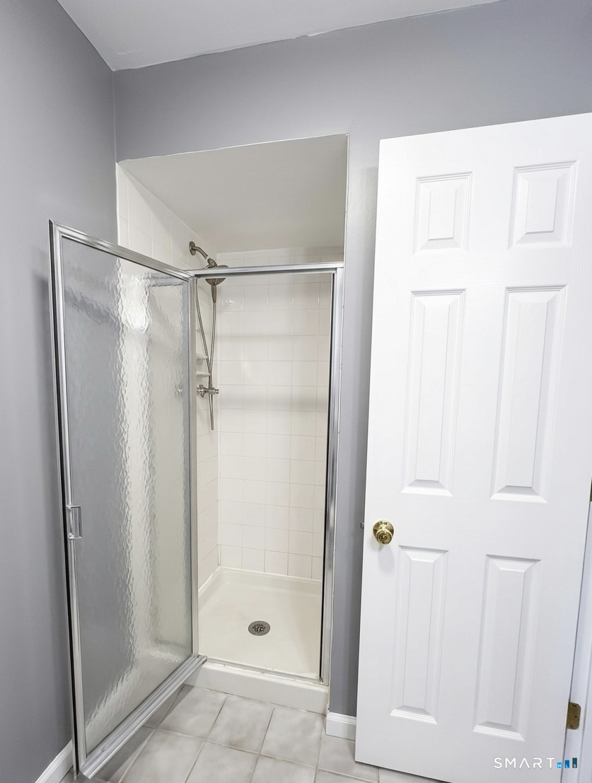 30 Orangwood West Drive Derby CT 06418