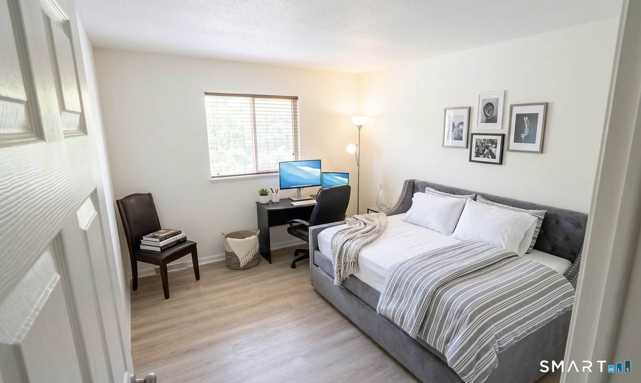 30 Orangwood West Drive Derby CT 06418