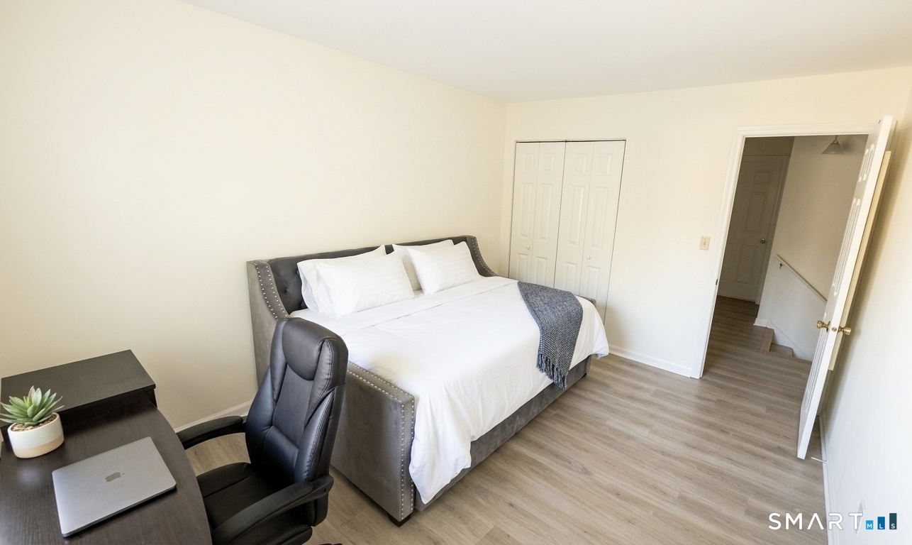 30 Orangwood West Drive Derby CT 06418