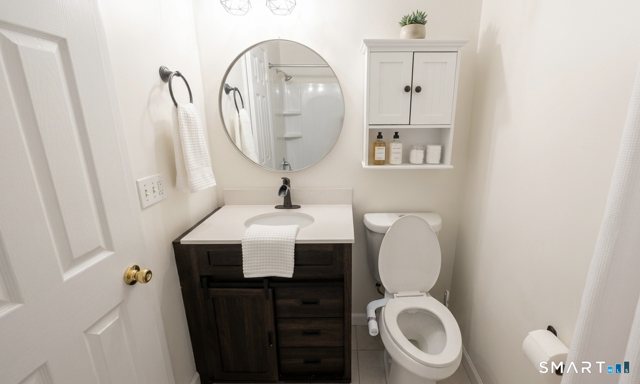 30 Orangwood West Drive Derby CT 06418