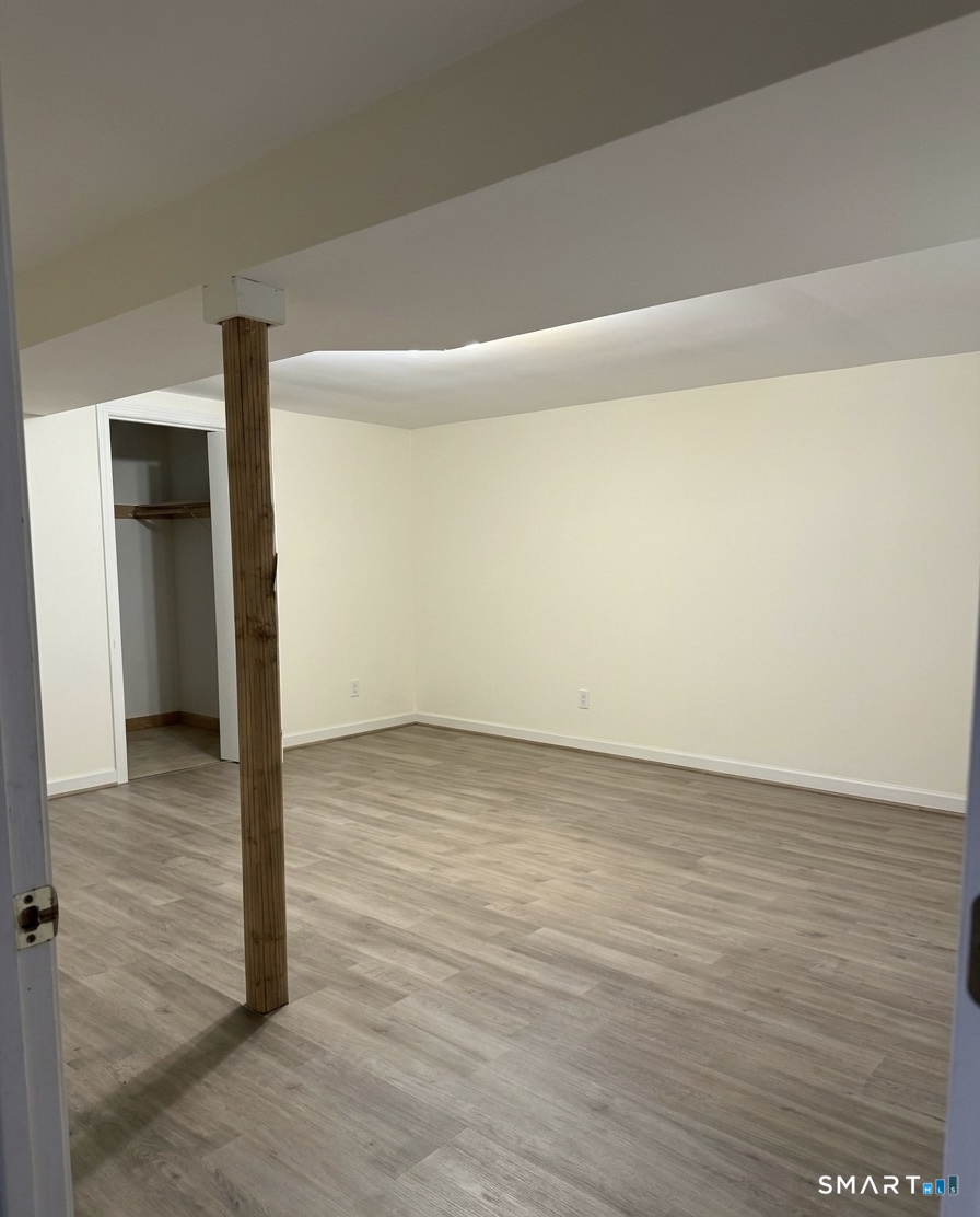 30 Orangwood West Drive Derby CT 06418