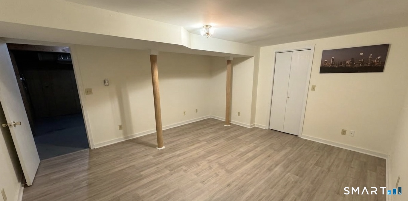 30 Orangwood West Drive Derby CT 06418