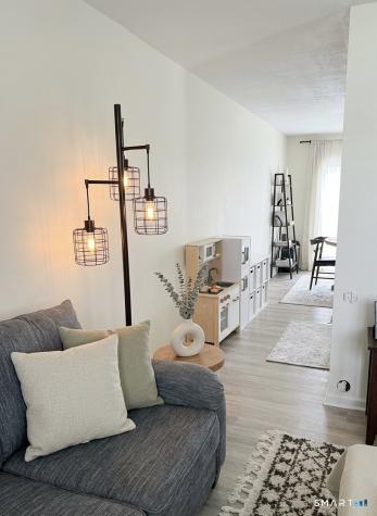 30 Orangwood West Drive Derby CT 06418