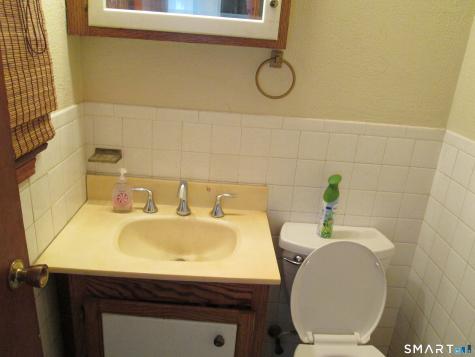 157 Cherry Street Naugatuck CT 06770