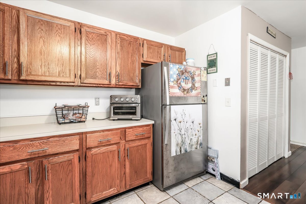136 Pembroke Road Danbury CT 06811