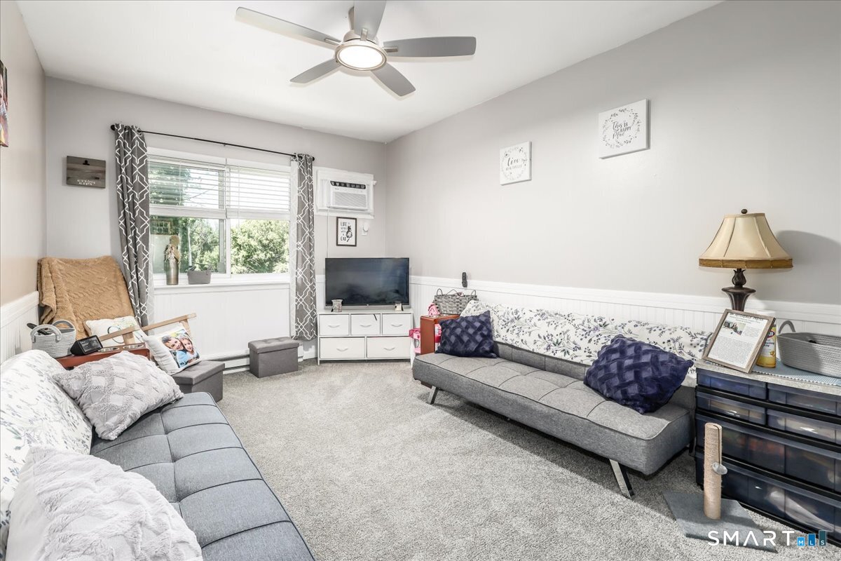 136 Pembroke Road Danbury CT 06811