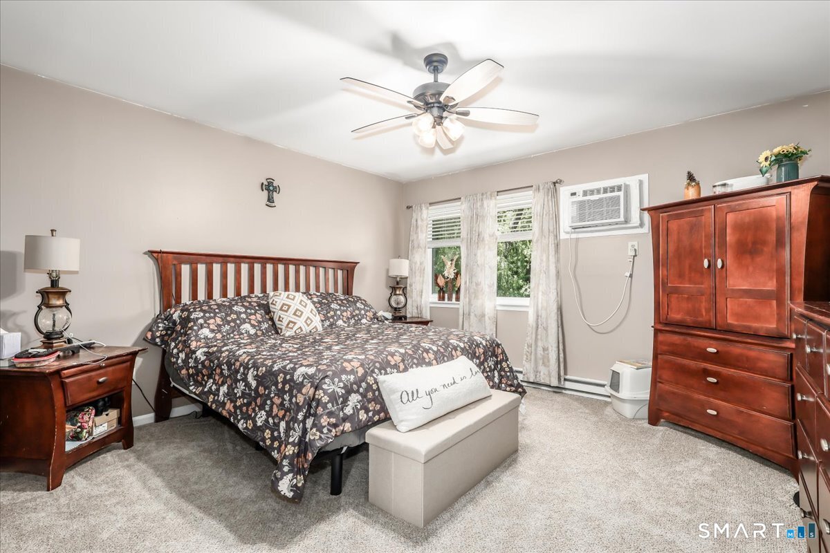 136 Pembroke Road Danbury CT 06811