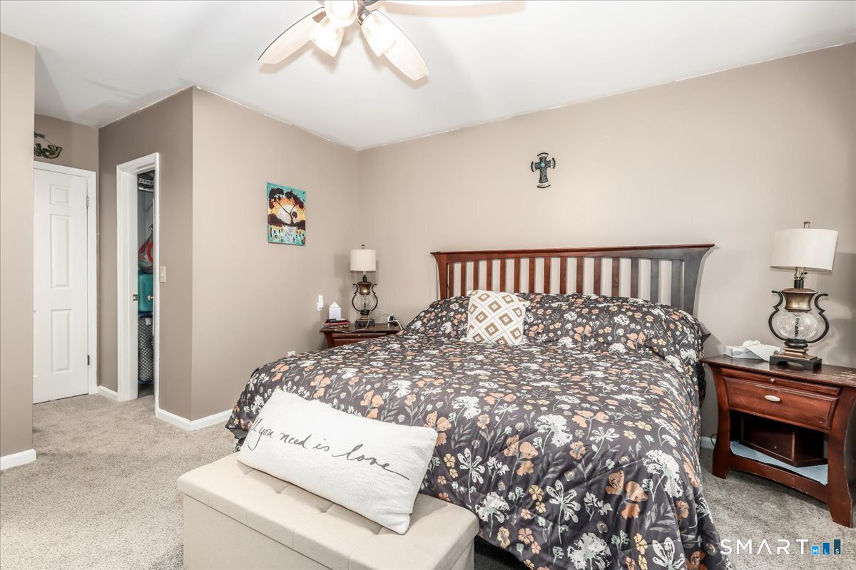 136 Pembroke Road Danbury CT 06811