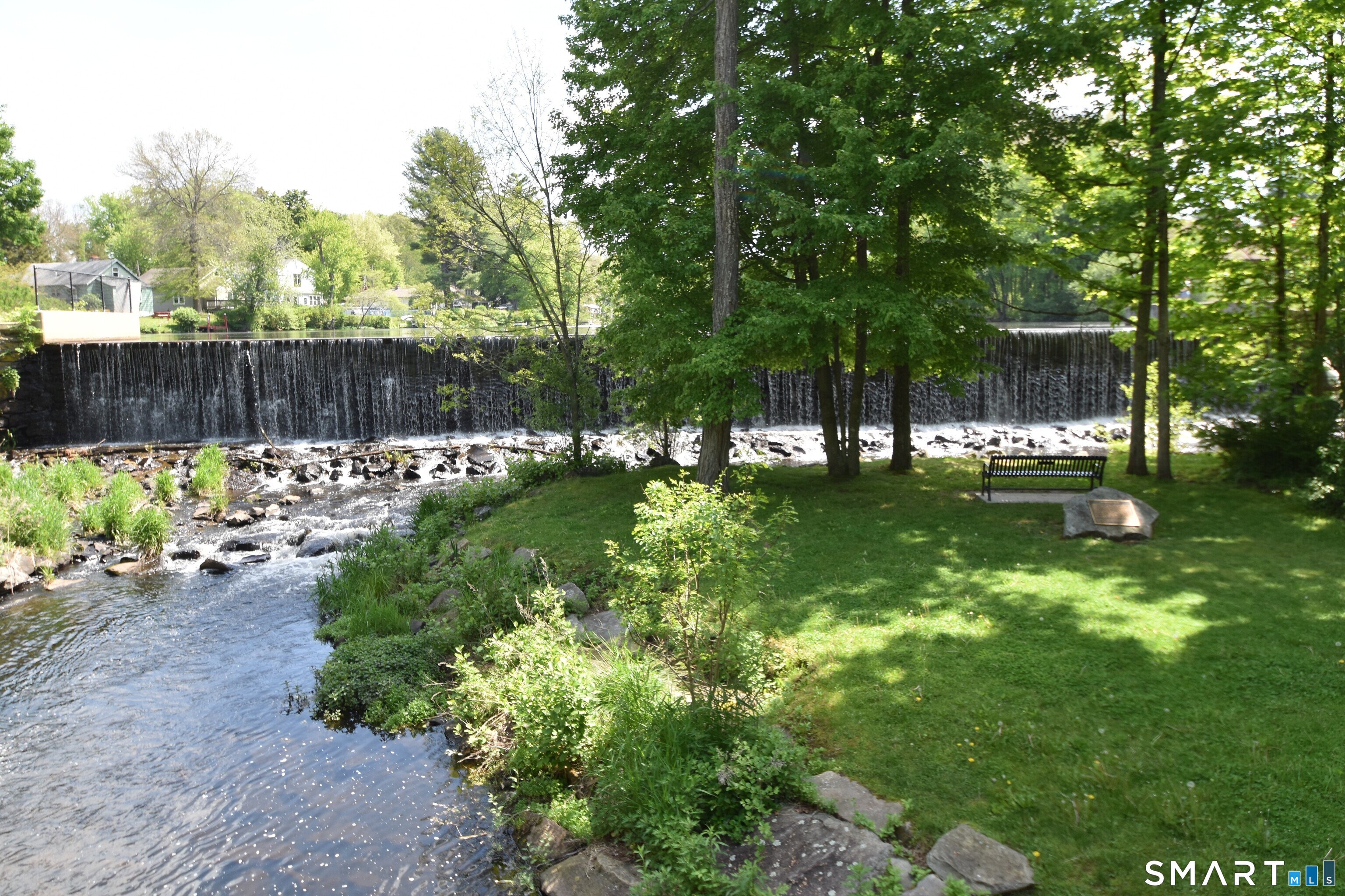 105 Maple Avenue Vernon CT 06066
