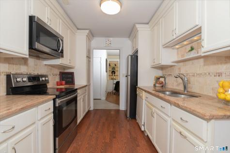 261 Heritage Village Southbury CT 06488