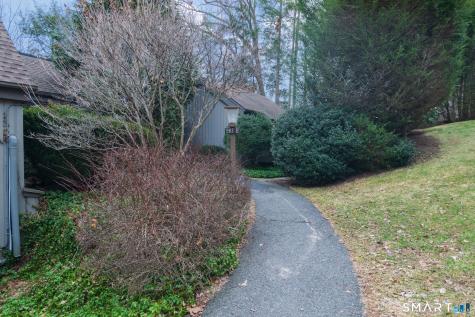 261 Heritage Village Southbury CT 06488