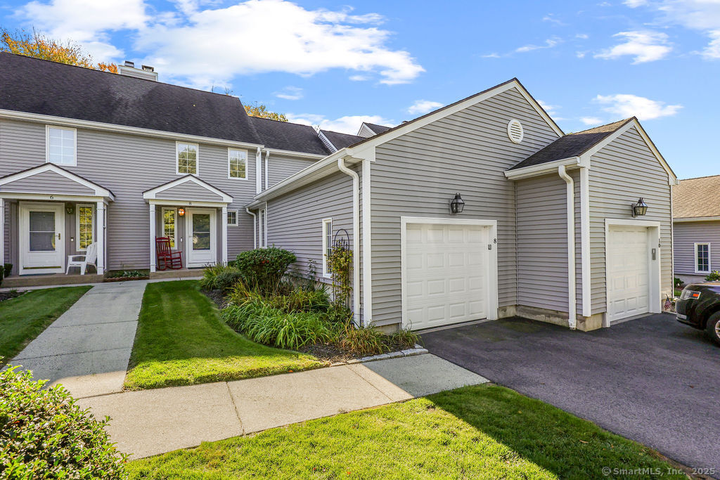 8 Copley Road Glastonbury CT 06073