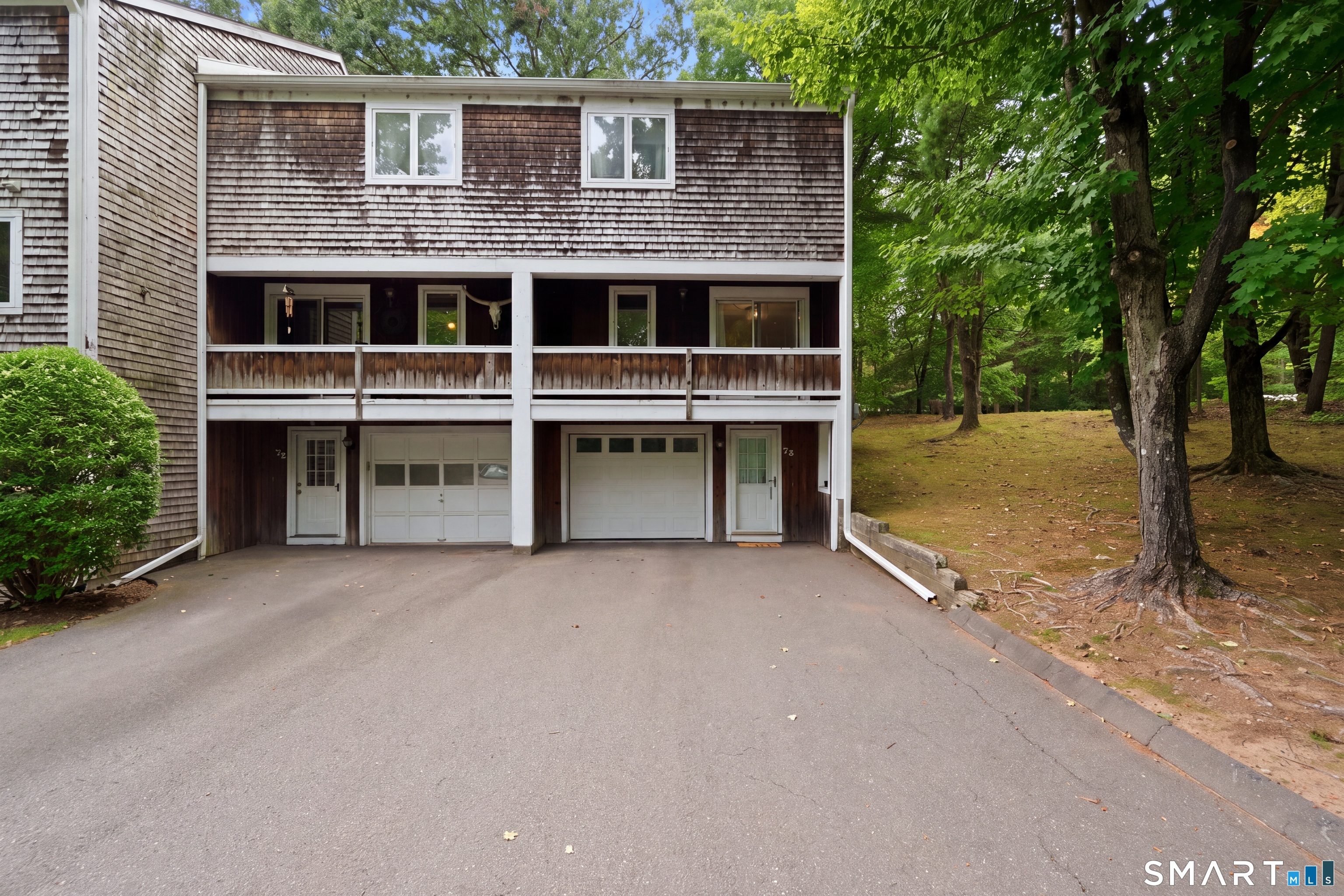 72 Songbird Lane Farmington CT 06032