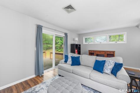 72 Songbird Lane Farmington CT 06032