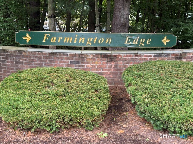 72 Songbird Lane Farmington CT 06032