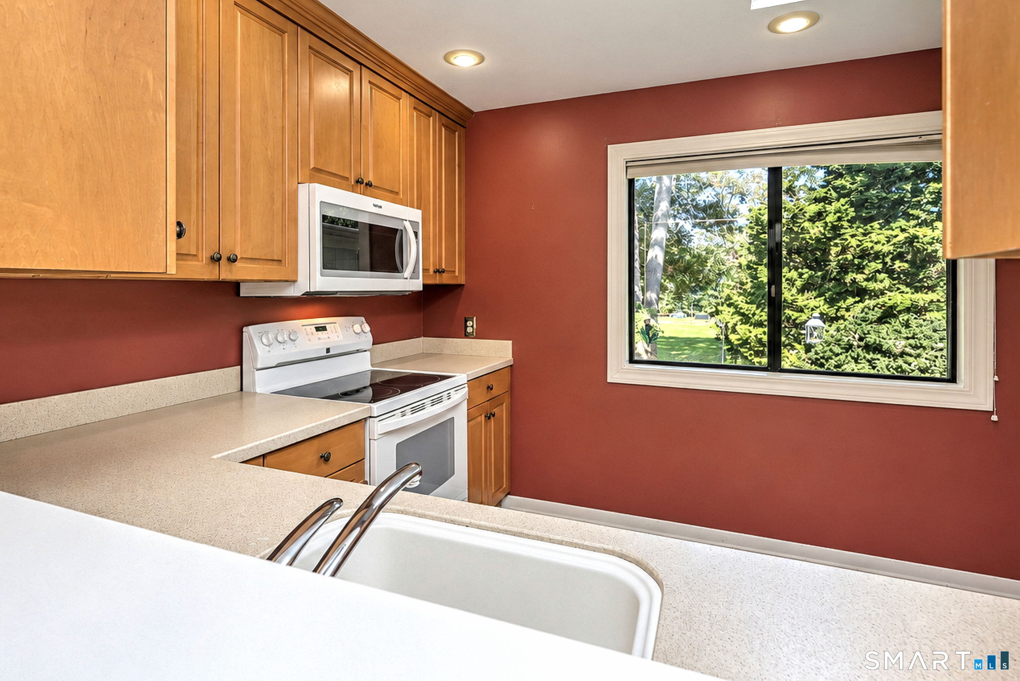 532 Narraganset Lane Stratford CT 06614