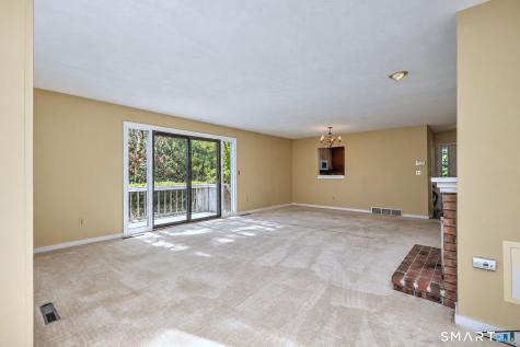 532 Narraganset Lane Stratford CT 06614