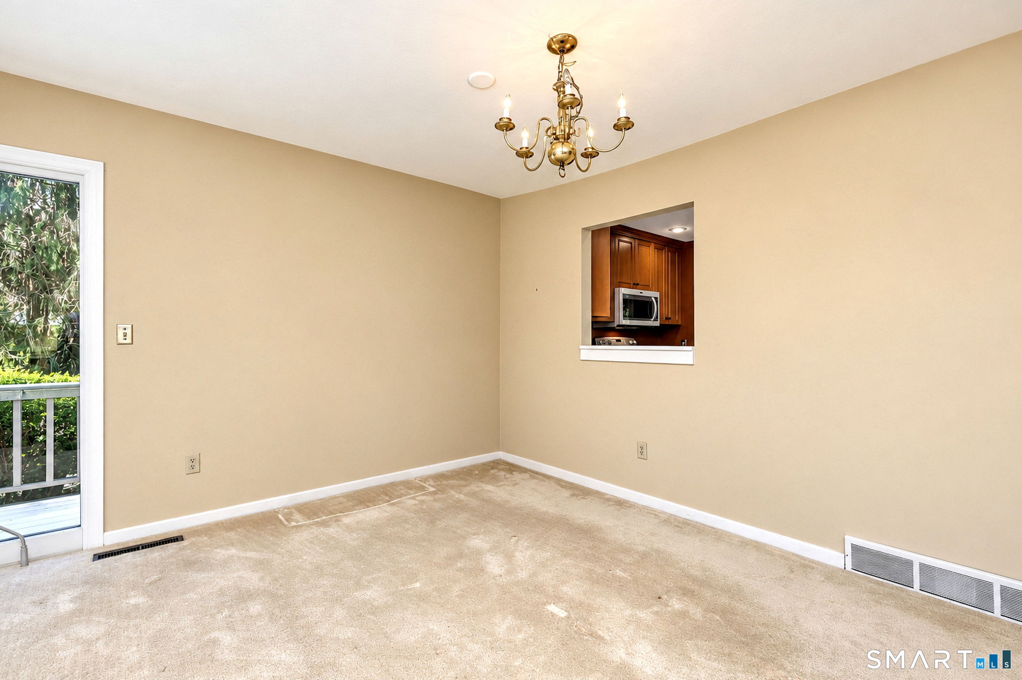 532 Narraganset Lane Stratford CT 06614