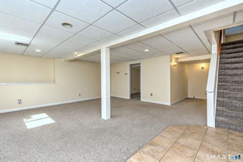 532 Narraganset Lane Stratford CT 06614