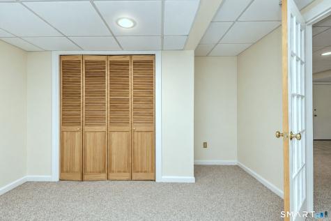 532 Narraganset Lane Stratford CT 06614