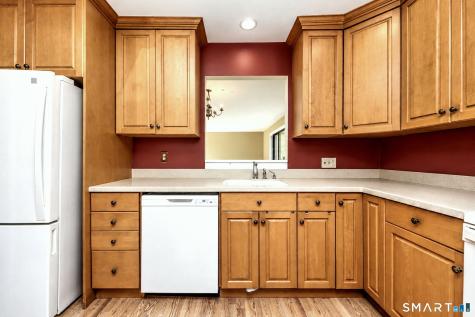 532 Narraganset Lane Stratford CT 06614