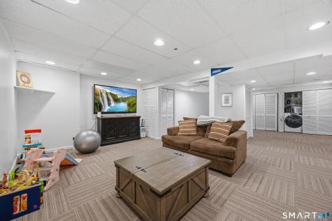 55 Mill Plain Road Danbury CT 06811