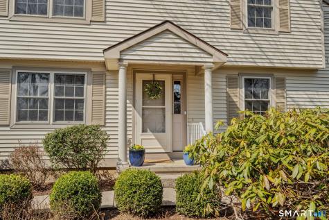 5 Cherry Blossom Lane East Lyme CT 06357