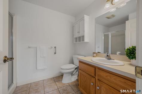 5 Cherry Blossom Lane East Lyme CT 06357