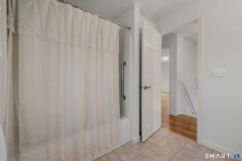 5 Cherry Blossom Lane East Lyme CT 06357