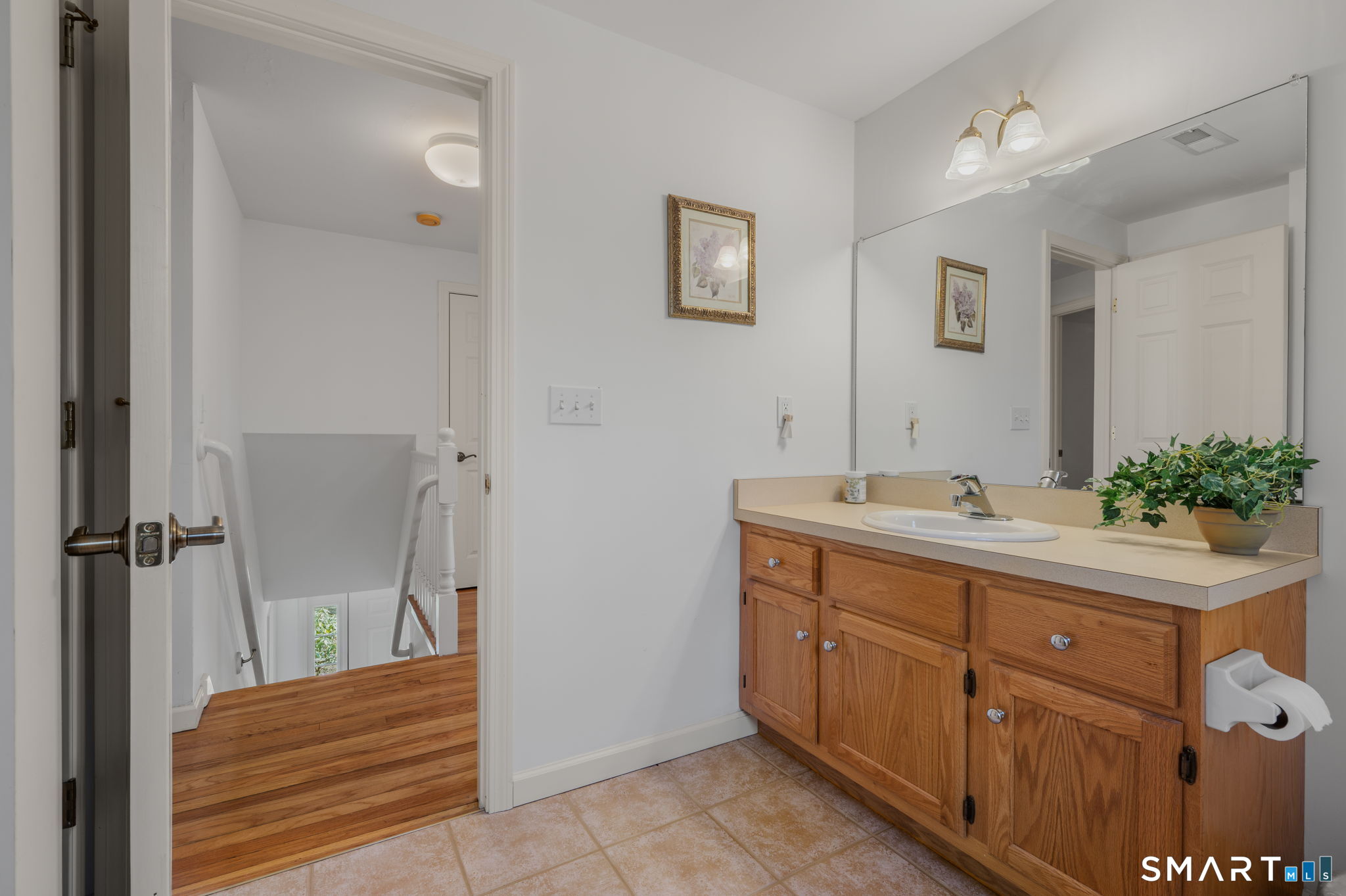 5 Cherry Blossom Lane East Lyme CT 06357