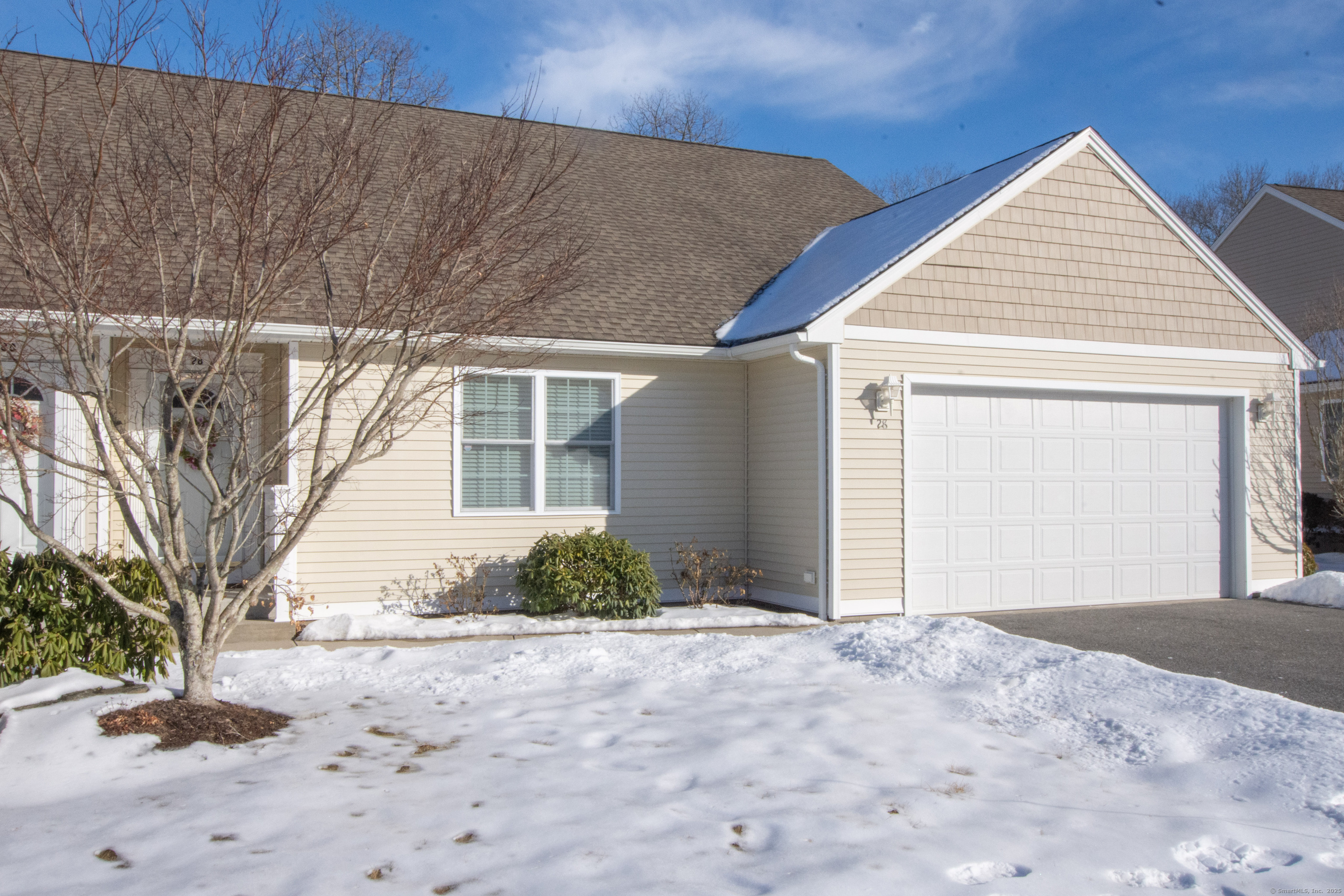 28 Commonway Drive Brooklyn CT 06234