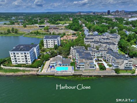 111 Harbour Close New Haven CT 06405