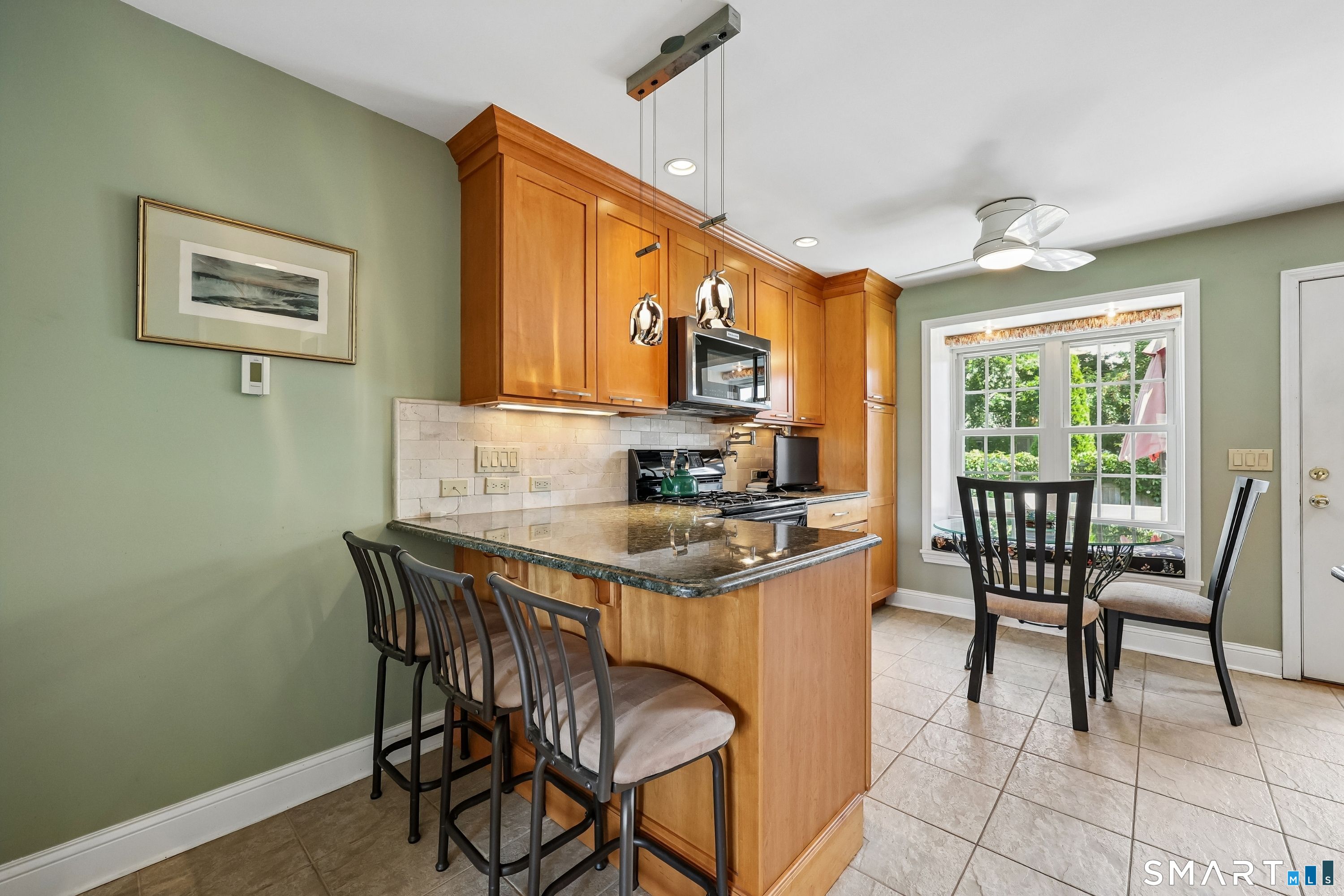 25 Riverside Drive Clinton CT 06413