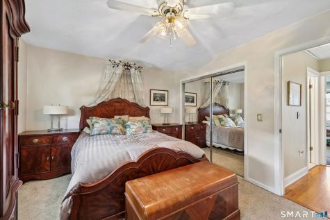 25 Riverside Drive Clinton CT 06413